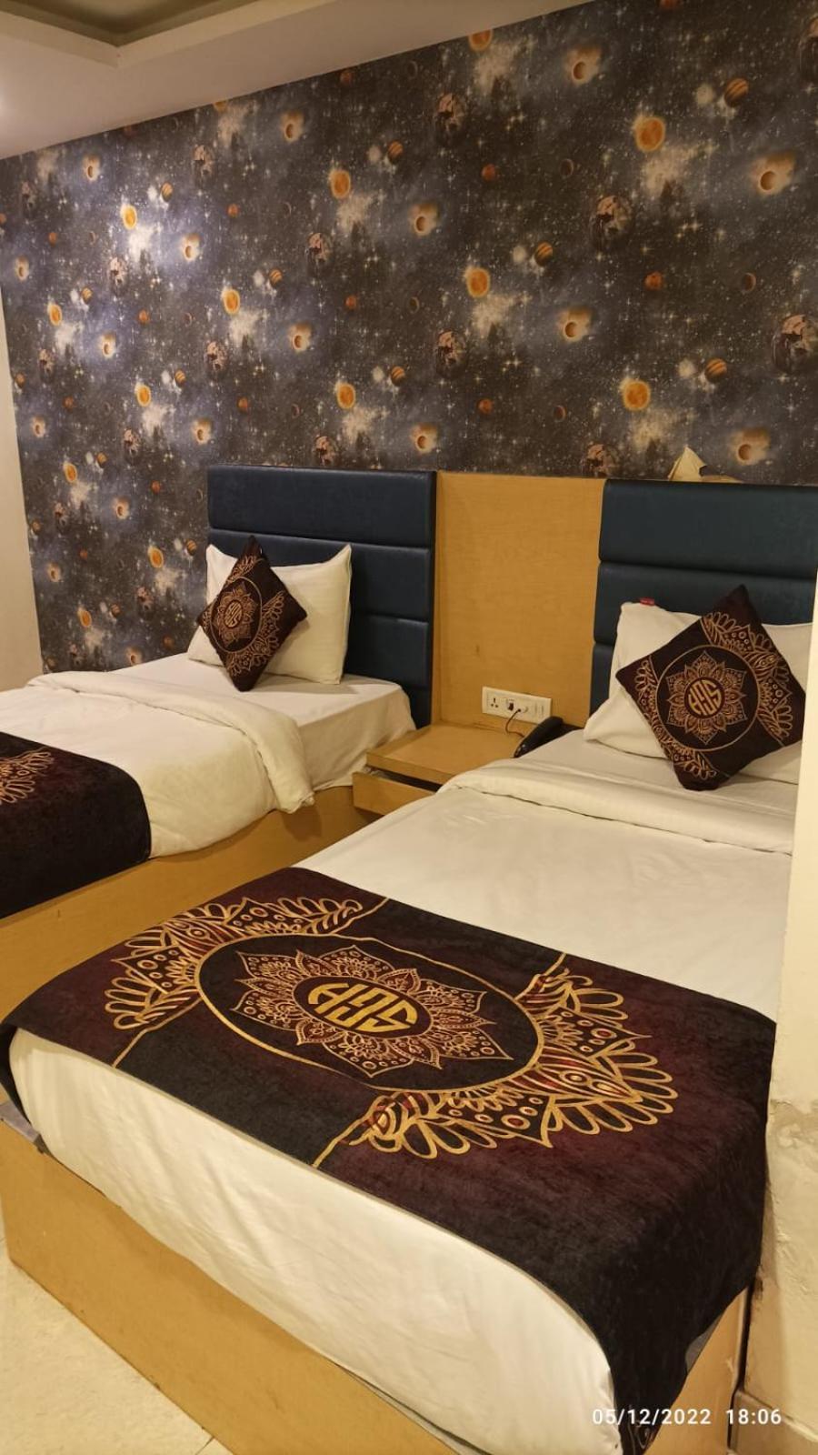 Hotel Grand Suites By D'Capitol Near Delhi Airport 新德里 外观 照片